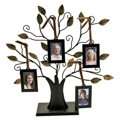 Small Family Tree with 4 Hanging Frames